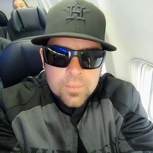 Meet your Posher, Justin